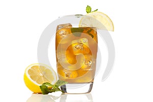 Refreshing Iced Tea with Lemon