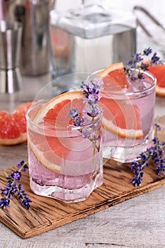 Refreshing lavender paloma