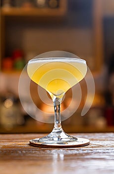 Refreshing lemon cocktail