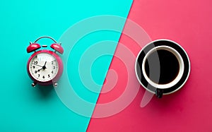 Refreshment concepts with coffee cup and alarm clock