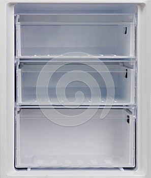 Refrigerator freezer compartment