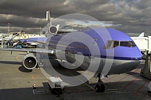 Refueling airplane