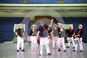 Rehearsal of the drummers under the leadership of