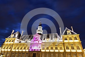 Reims City Hall at night