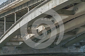 Reinforced concrete bridge