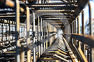 Reinforced concrete construction techniques, the photo of connecting the iron placed in the column.