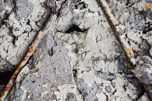 Reinforced rusty wall