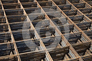 Reinforcing bar mesh