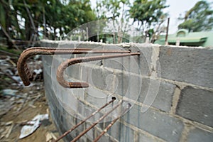 Reinforcing steel bars in concrete