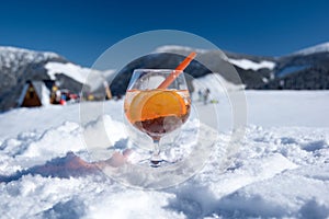 Relax na lyžích, slunečný den na lyžích, Jasná, Nízké Tatry, Slovensko