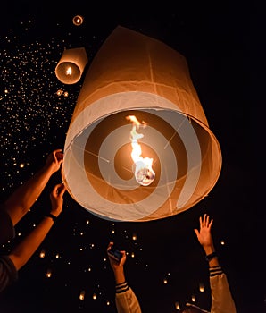 Release of sky lanterns photo