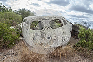 Remains of abandoned and damaged eirplane