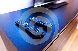 Remote Controls for Wireless Smart Television, DVD, DVB-T2, KI Plus, K1, KII Pro, DVB-S2, Android TV Box, Set-Top Box, HDTV,