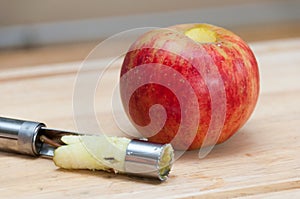 Removing apple's core