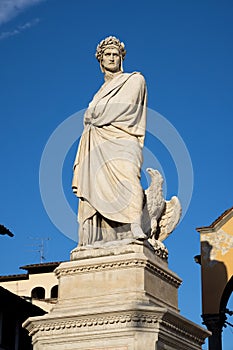 Renaissance statue of Dante Alighieri, Piazza Santa Croce photo