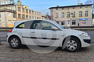 Renault Megane dCi II parked