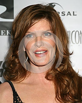 Rene Russo