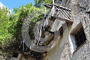 Reneuzzi ghost town abandoned