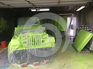 Repainting my 4x4 in the Garage, Lime Green Paint Job, 1990s Vehicle photo
