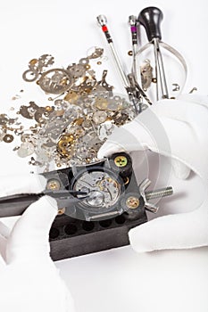 Repair of mechanic watch with spare parts