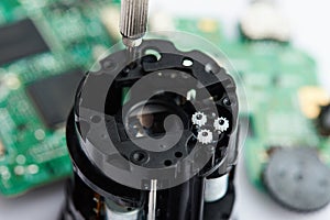 Repairing electronic service