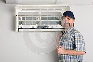 Repairman air conditioner