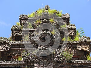 Repeated Balinese sculptures horizontal