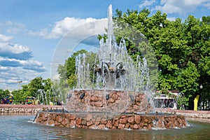 Repinskiy Fountain in Bolotnaya square