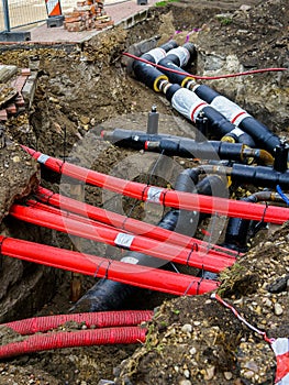 Replacement of city underground communication cables and heating system pipes