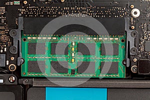 replacement and expansion of RAM in the laptop, the choice of chips