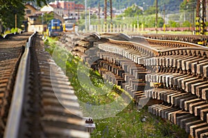 Replacement of railroad track