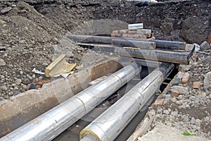 Replacement of underground pipeline pipes
