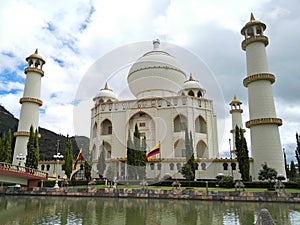 Replica of the taj mahal in the park jaime duque in bogota