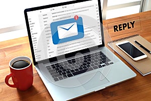 reply the message email on computer Businessman is working to important reminder