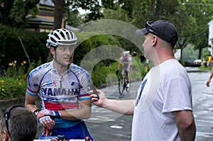 Reporter Interviews Helmig