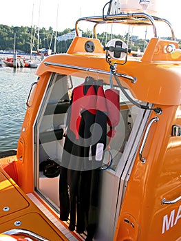 Rescue motor boat