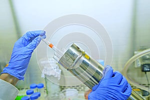 The researcher using sterile serological pipettes size 10 ml are suitable for non toxic solution in cell and bio molecular