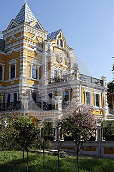 Residence Dacha Khludova
