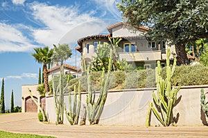 Residential mansion in Monrovia California photo