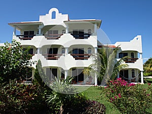 Resort suites in mexico.