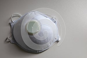 Respirator with an exhalation valve, a safety mask protecting from virus