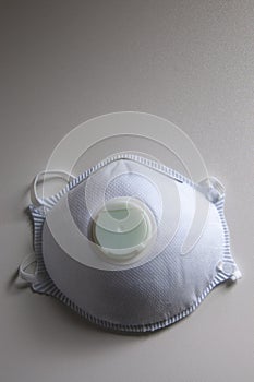 Respirator with an exhalation valve, a safety mask protecting from virus