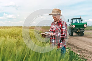 Responsible smart farming, using modern technology in agricultural production