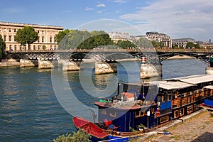 Restaurant on the Seine