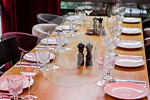 Restaurant table design, lux restaurant