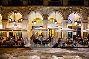 Restaurants in Placa Reial in Barcelona