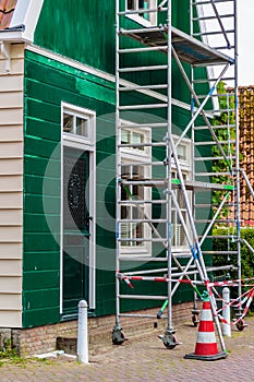 Restoration of an ancient Dutch wooden house