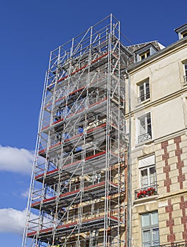 Restoration with scaffold