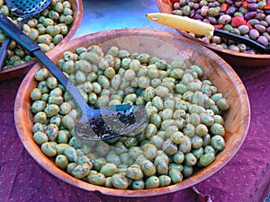 Retail sale of olives on the market