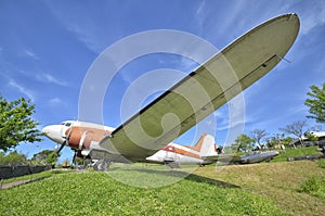 The retired DC-3 of Clark Gable